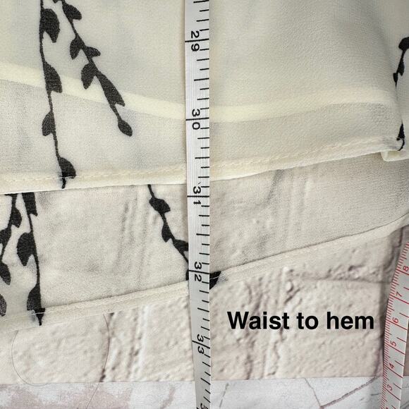 NWT Talbots Women’s Black And White Floral Dress Size 4 - Picture 5 of 5